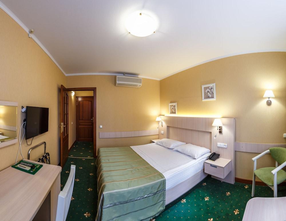 Hotel Yubileiny Мінськ Екстер'єр фото
