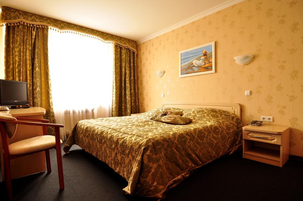 Hotel Yubileiny Мінськ Екстер'єр фото
