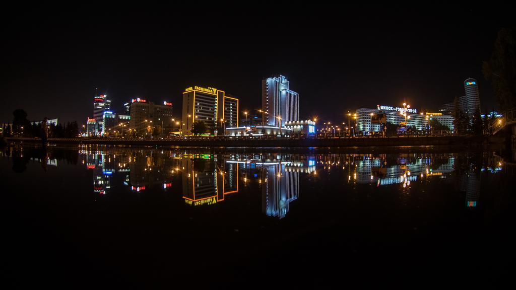 Hotel Yubileiny Мінськ Екстер'єр фото
