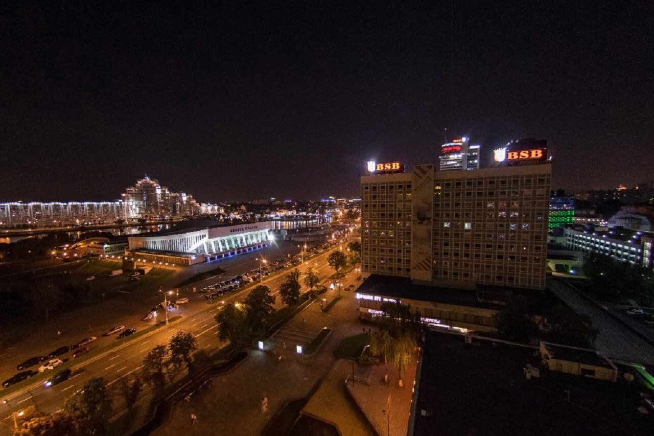 Hotel Yubileiny Мінськ Екстер'єр фото