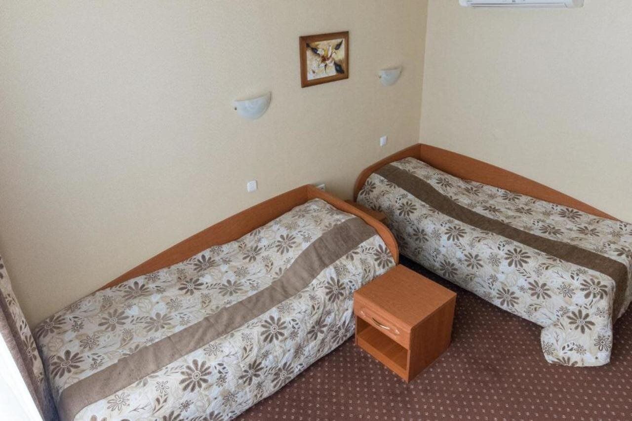 Hotel Yubileiny Мінськ Екстер'єр фото